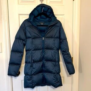 Eddie Bauer puffer coat: Women’s Small